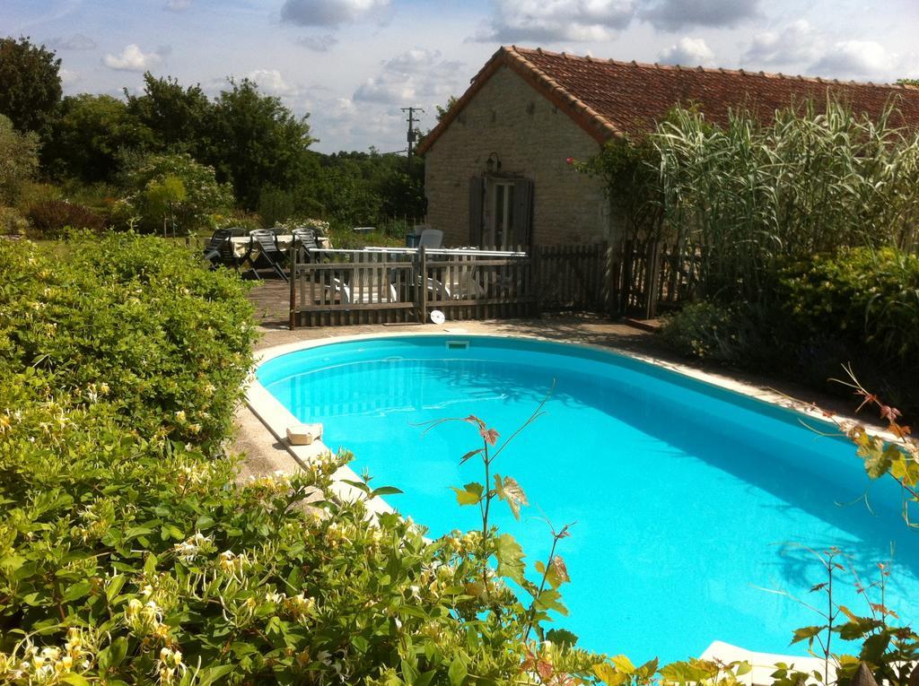 La Petite Maison Crezieres ภายนอก รูปภาพ